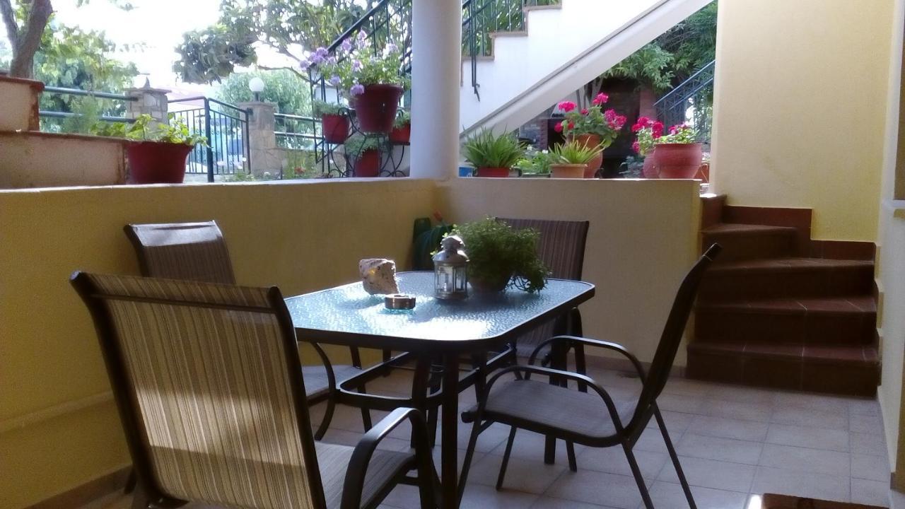 Natalia'S Apartments Никити Экстерьер фото